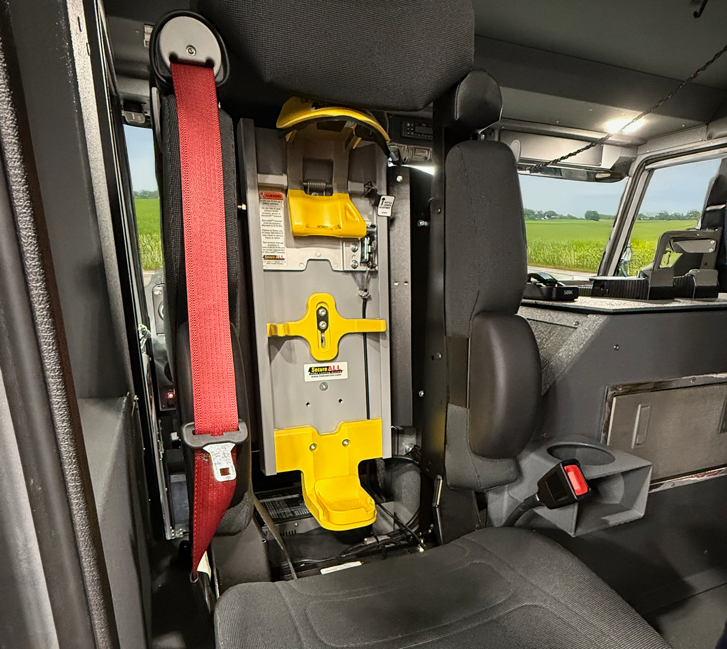 SecureAll in tanker 550 scba seat